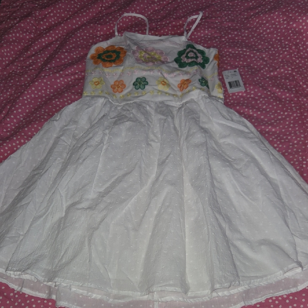 Girls Size 12 White Dress with Floral Embroidery NWT